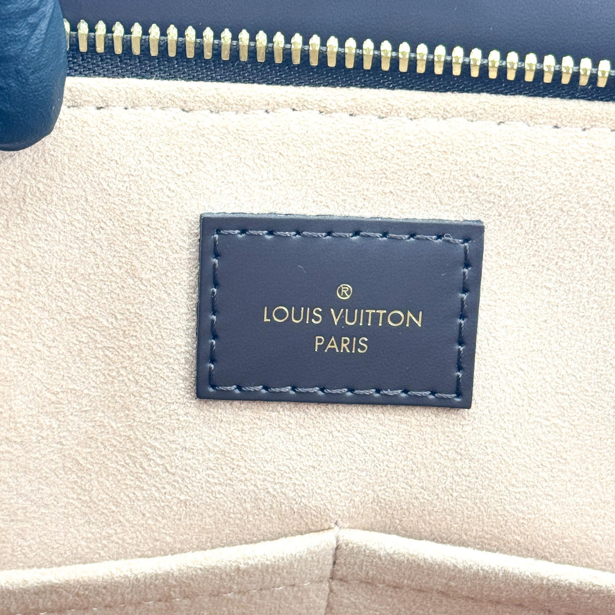 Louis Vuitton Kensington Damier Ebene
