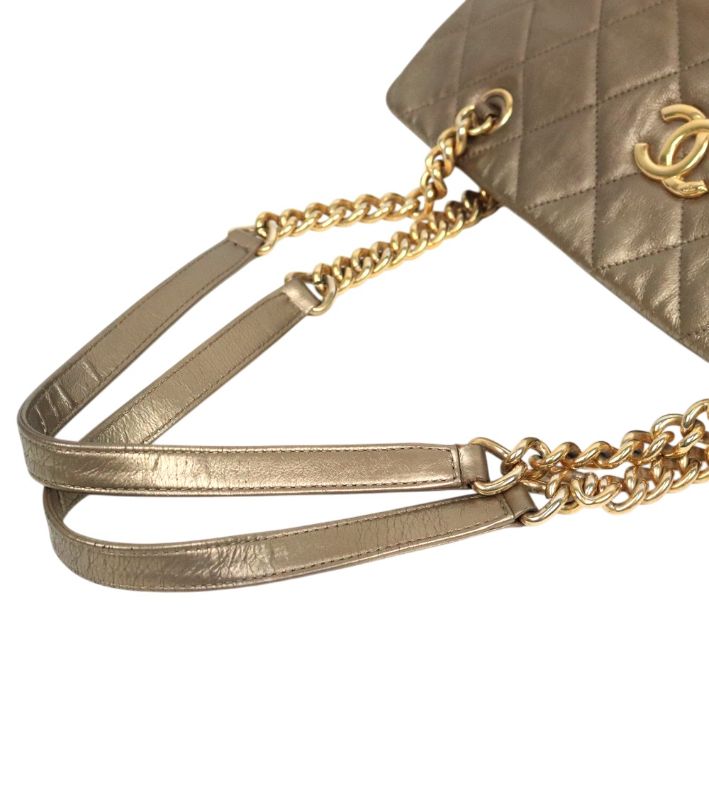 Chanel Gold Quilted CC Chain Shoulder Bag