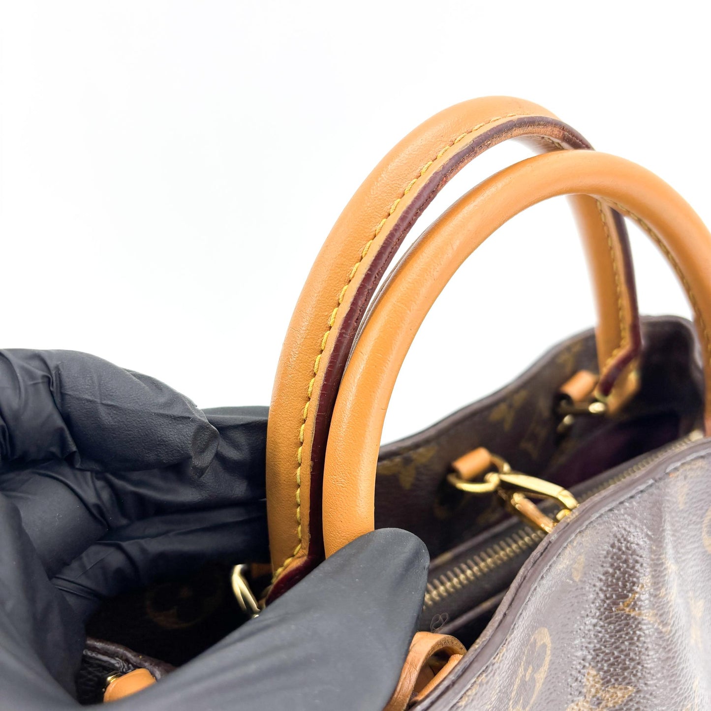 Louis Vuitton Monogram Montaigne BB