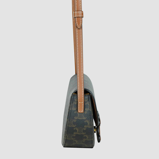 Triomphe Canvas Cuir Besace Shoulder Bag 111232