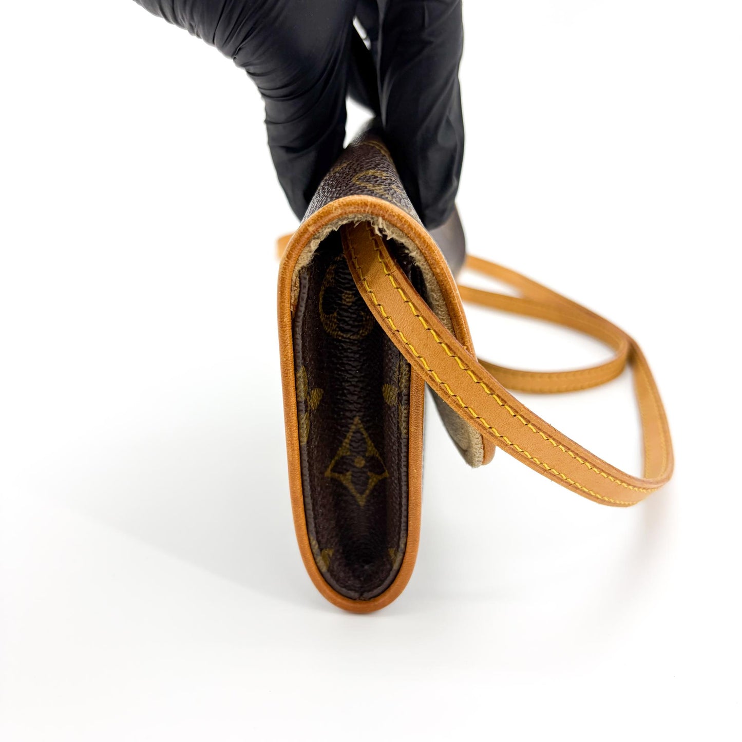 Louis Vuitton Monogram Pochette Twin GM