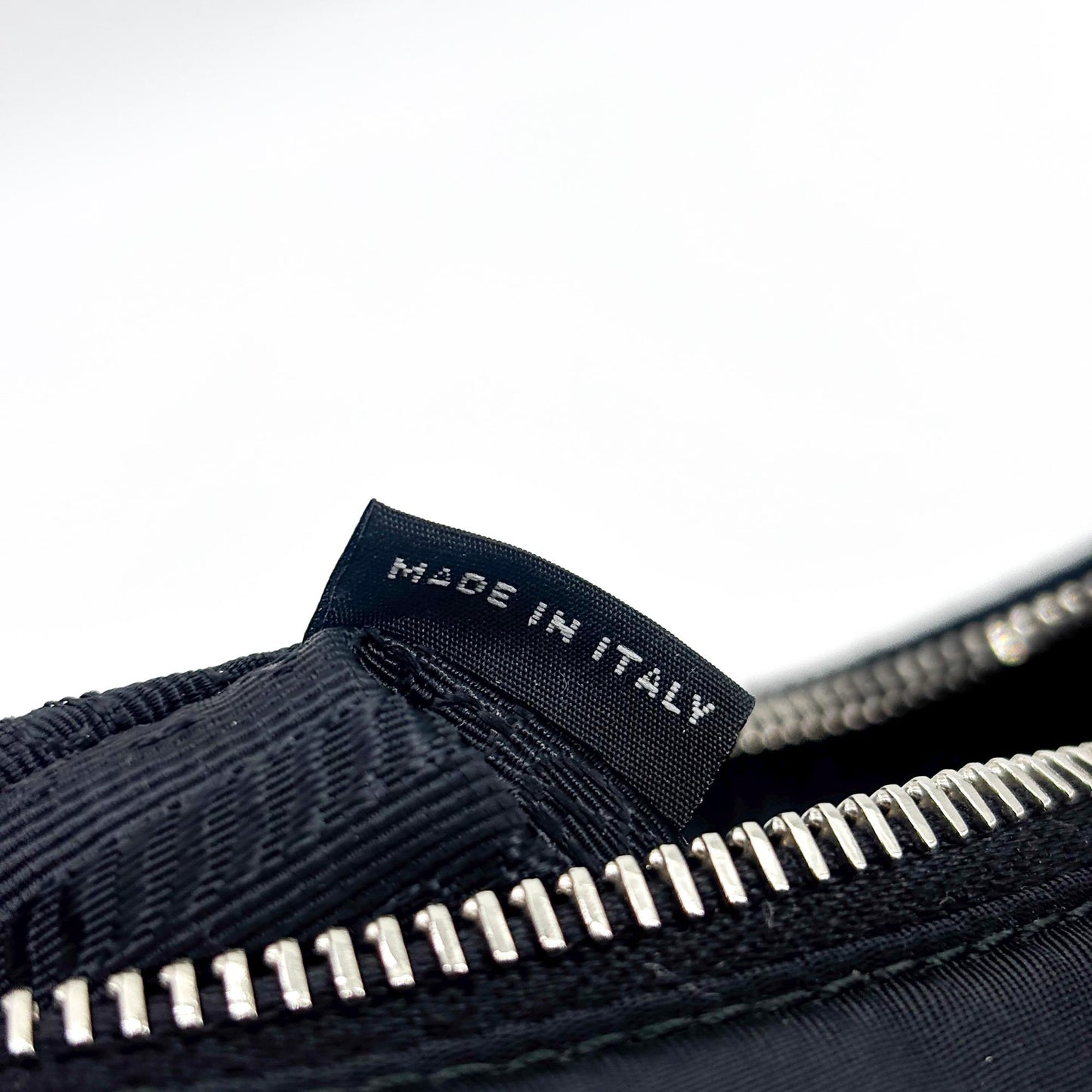 Prada Re-Edition 2005 Re-Ylon Shoulder Bag Black