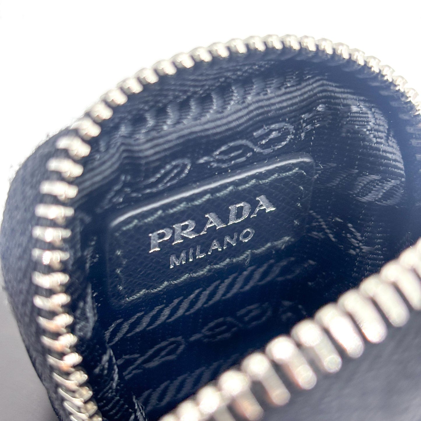 Prada Re-Edition 2005 Re-Ylon Shoulder Bag Black