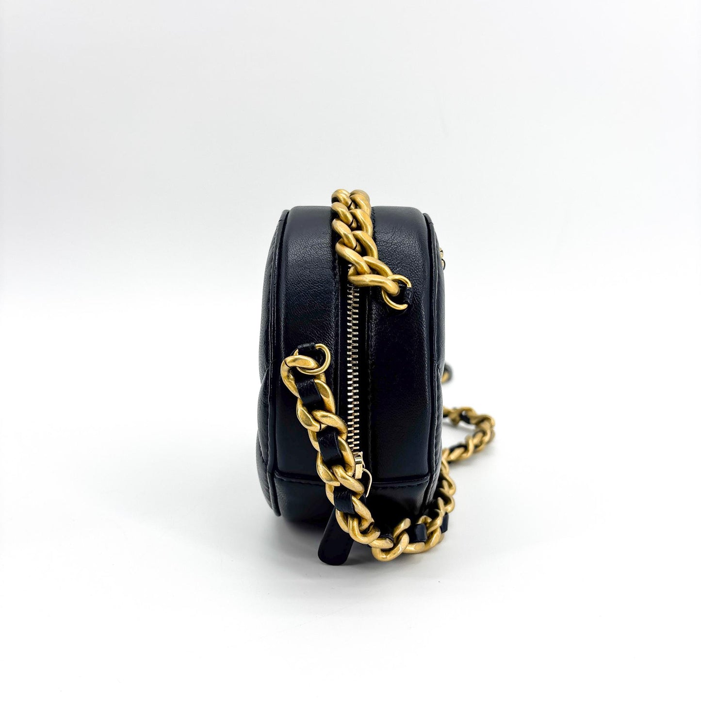 Chanel 19 Round Chain Clutch Bag Navy