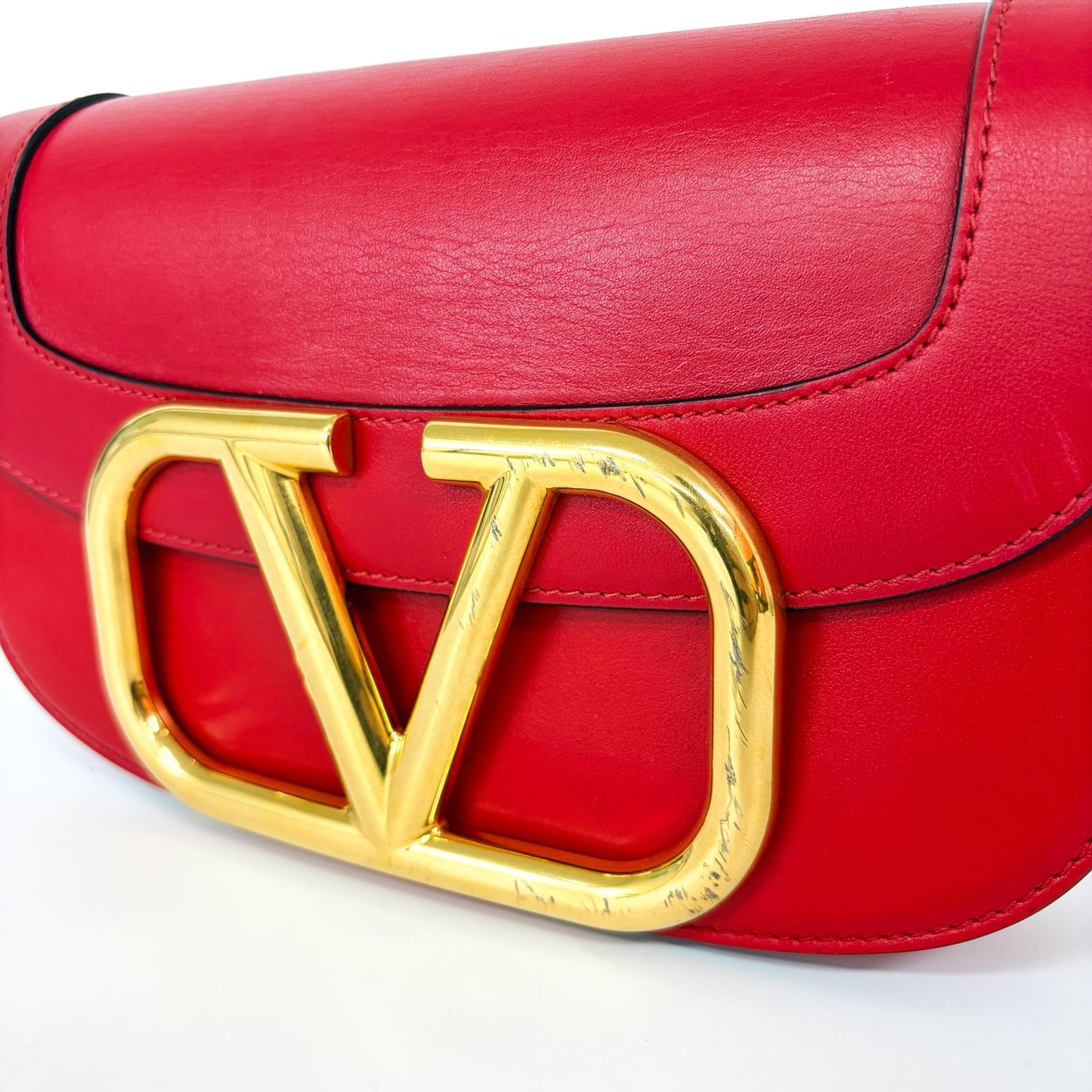Valentino V-Ring Superbee Crossbody Bag Red