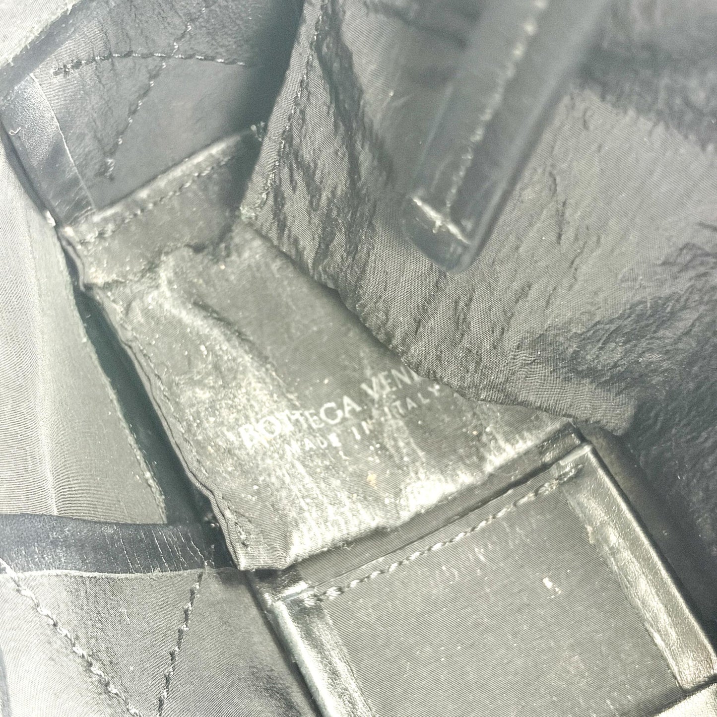 Bottega Veneta Intrecciato Paper Calfskin Cassette Bag Black