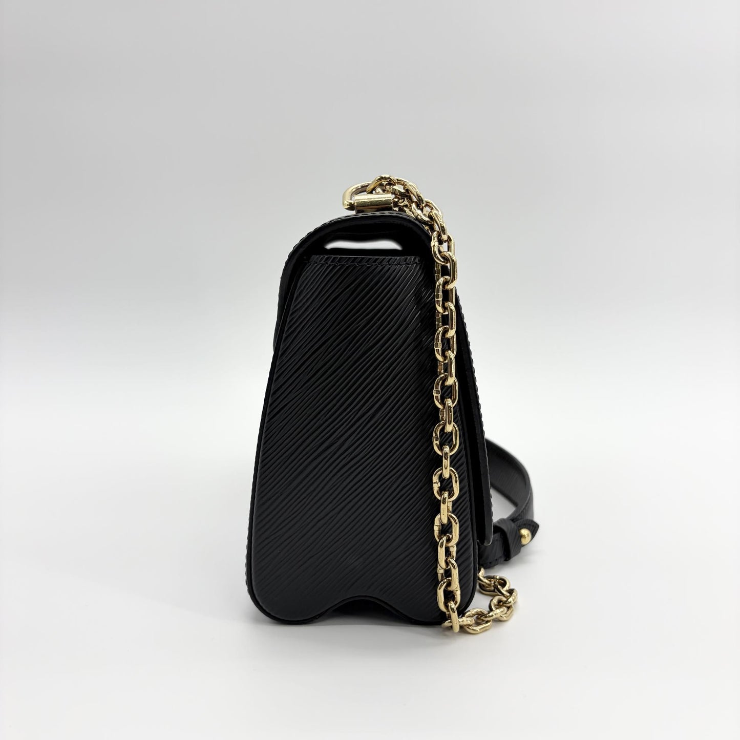 Louis Vuitton Twist MM Black Epi Leather Gold Hardware