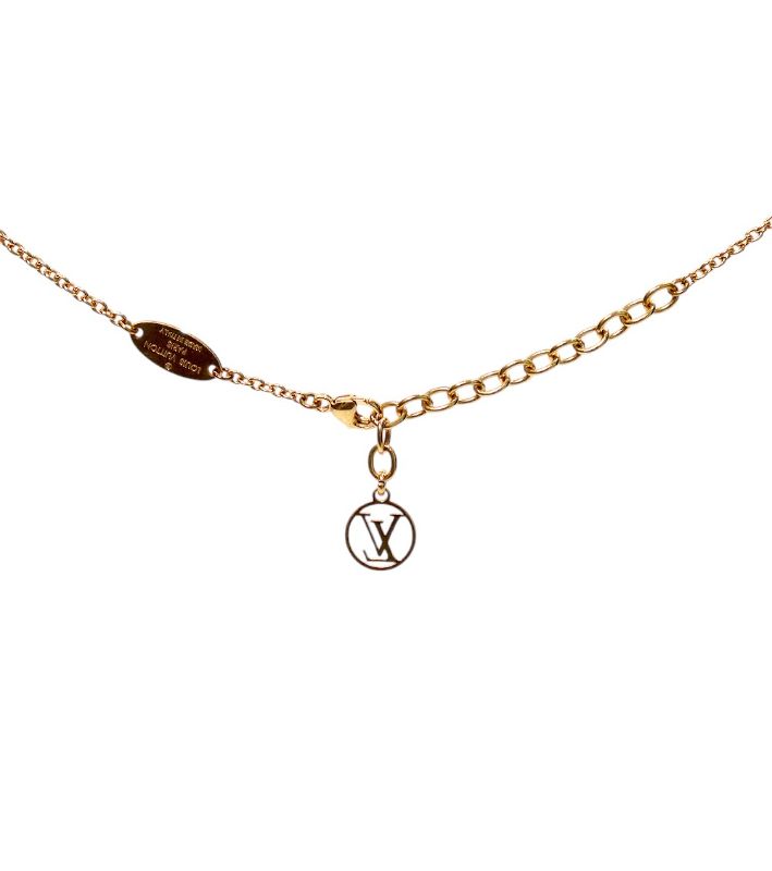 Louis Vuitton Essential V Necklace
