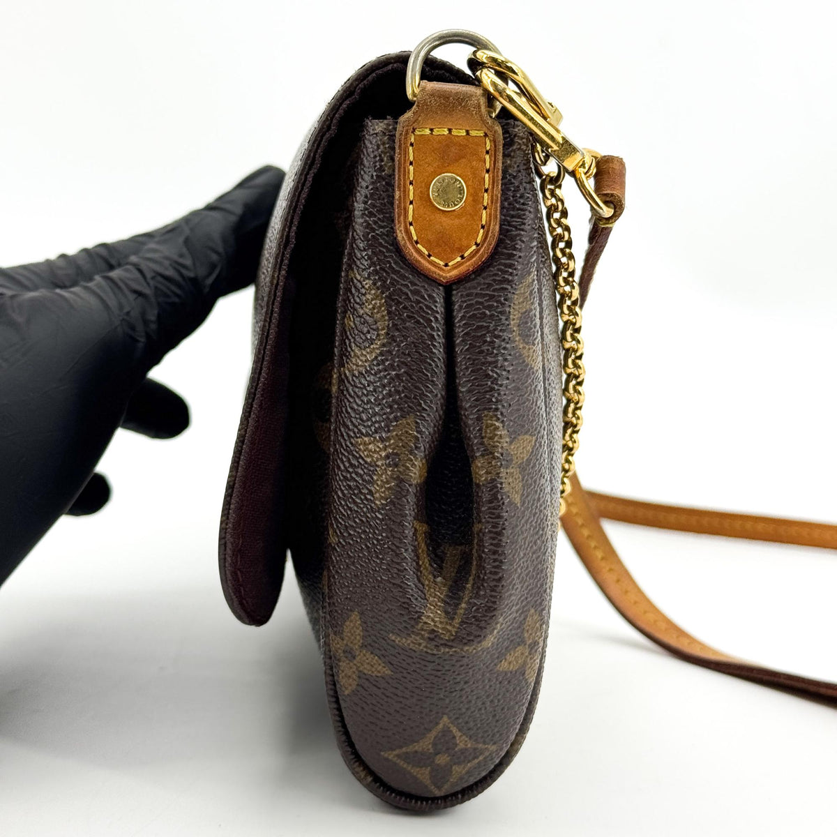 Louis Vuitton Monogram Favorite PM Gold Hardware