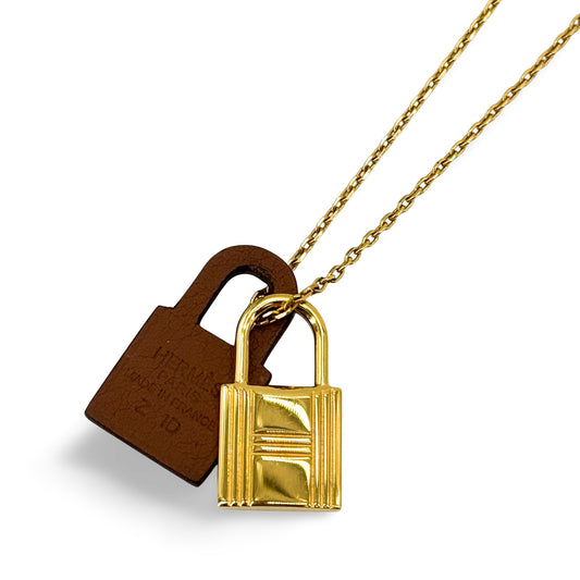 Hermès O'Kelly Pendant Necklace Gold Leather Gold Hardware