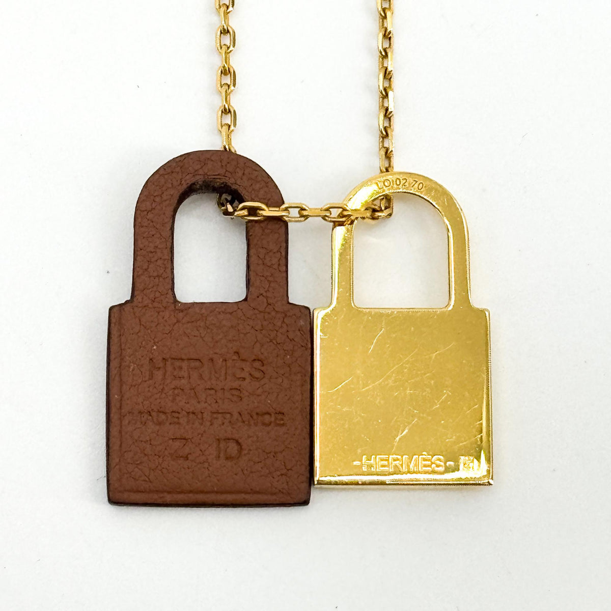 Hermès O'Kelly Pendant Necklace Gold Leather Gold Hardware