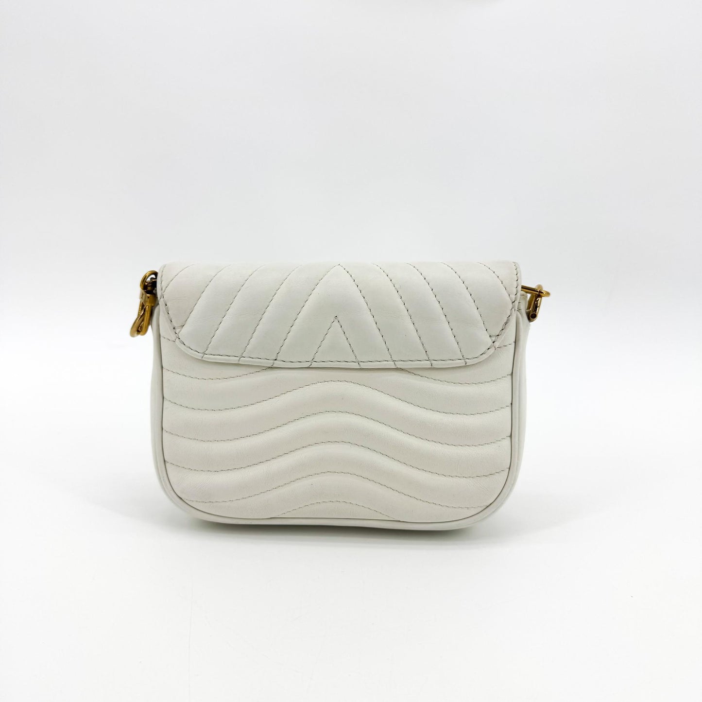 Louis Vuitton New Wave Multi Pochette Snow White