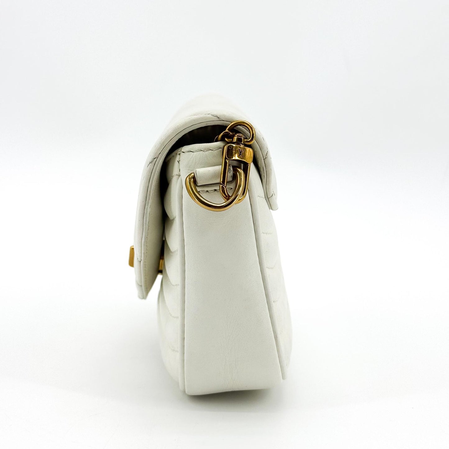 Louis Vuitton New Wave Multi Pochette Snow White