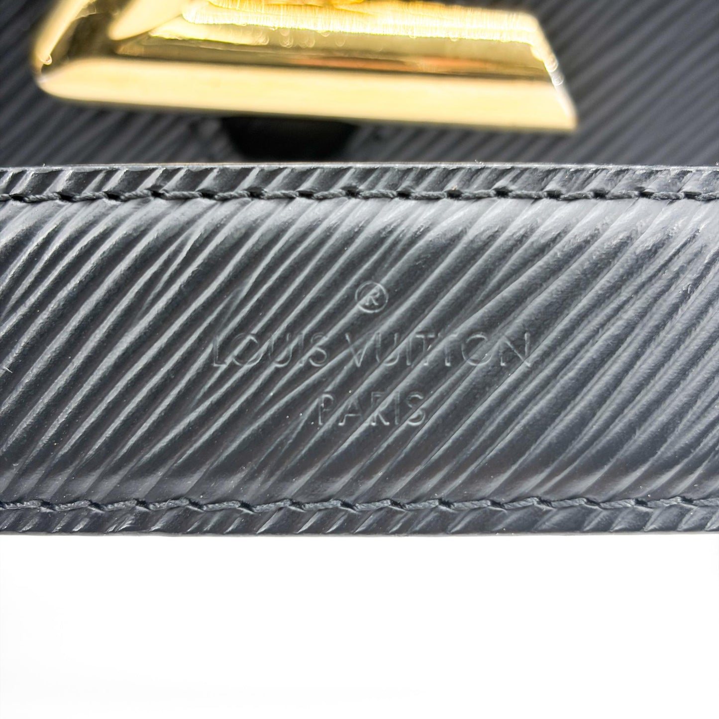 Louis Vuitton Twist MM Epi Noir Gold Hardware