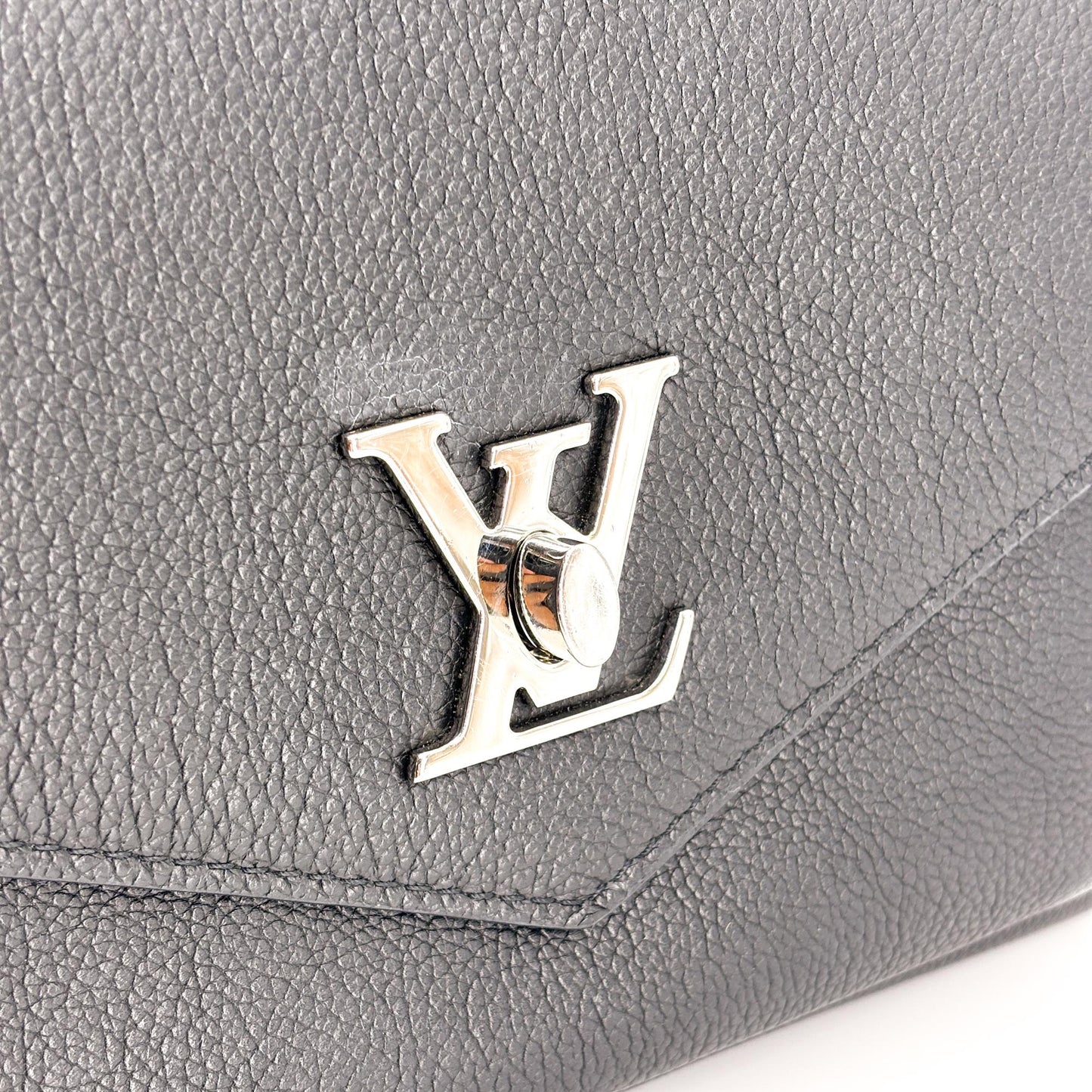 Louis Vuitton Lockme II BB Black Silver Hardware