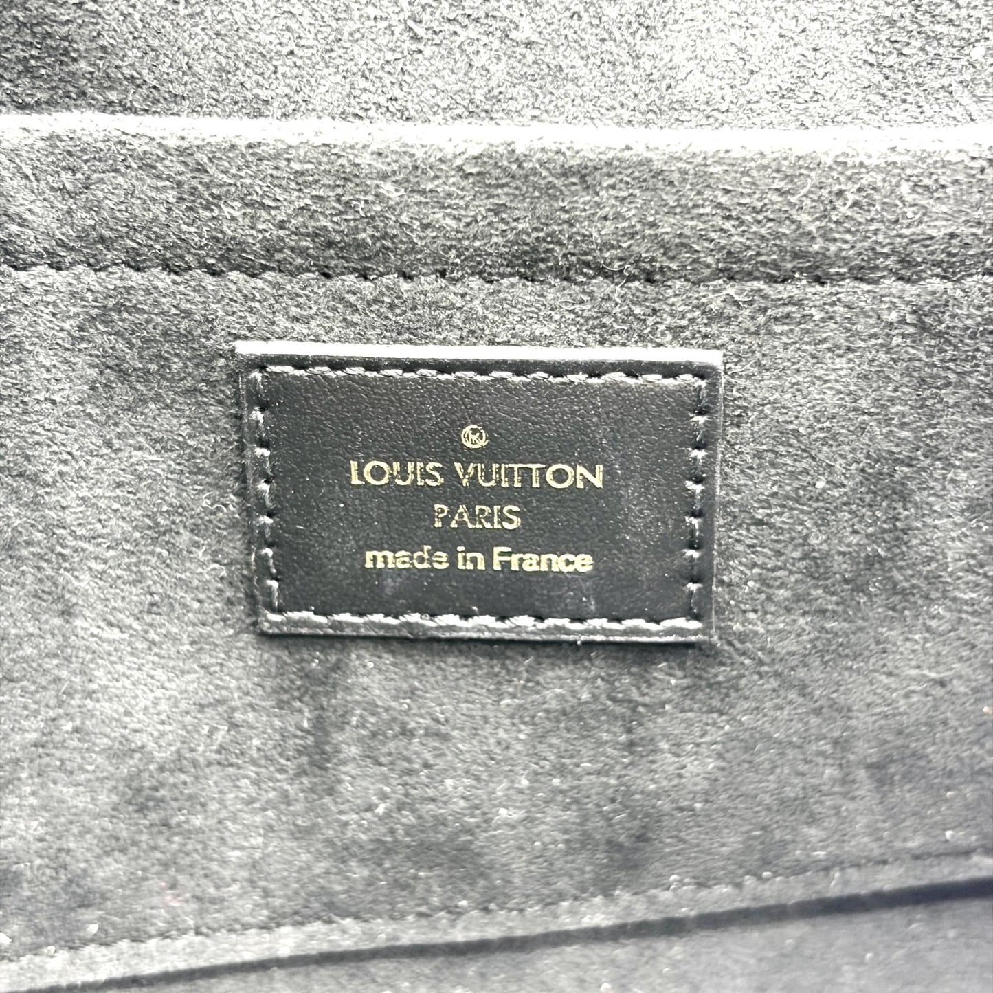 Louis Vuitton Padlock-on Strap Chain Crossbody Bag