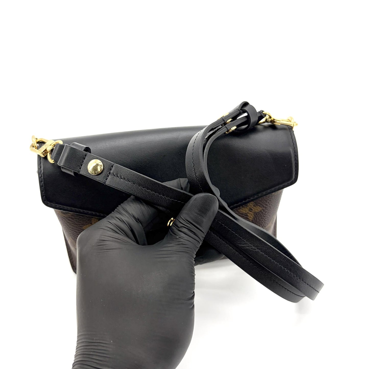 Louis Vuitton Padlock-on Strap Chain Crossbody Bag