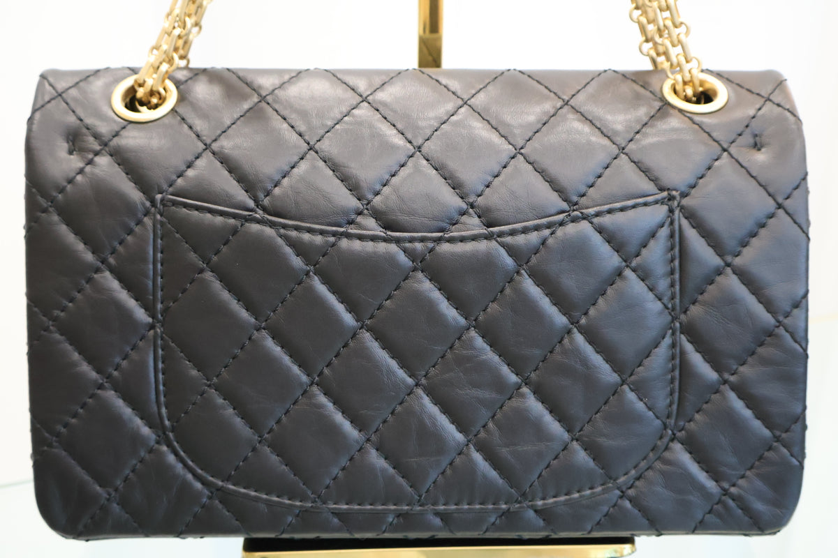 2.55 Vintage Gold Flap Chain Shoulder Bag A37586