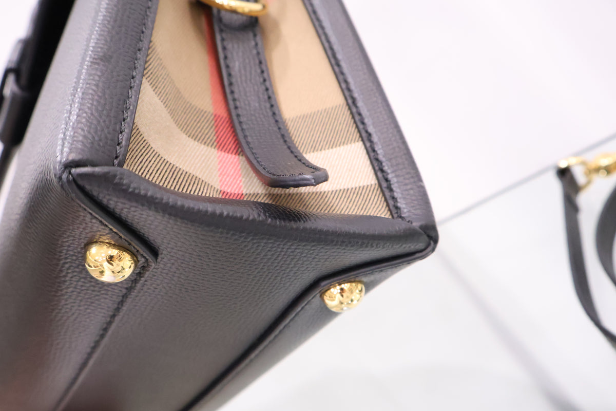 Camberley Small House Check Tote Bag 80475891