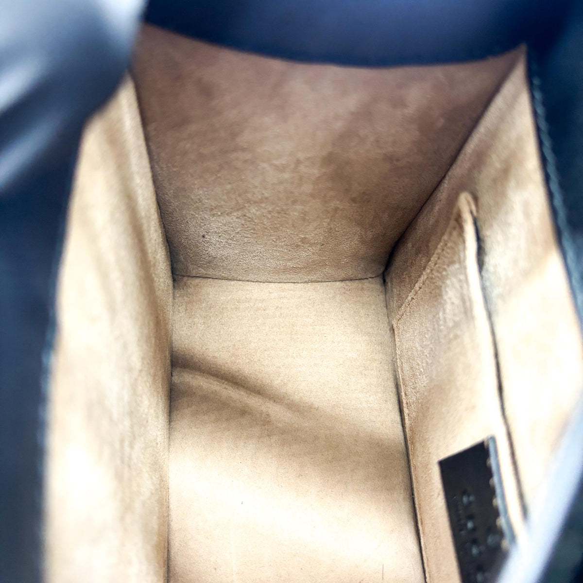 Sac Gucci Sylvie Mini à poignée supérieure Noir