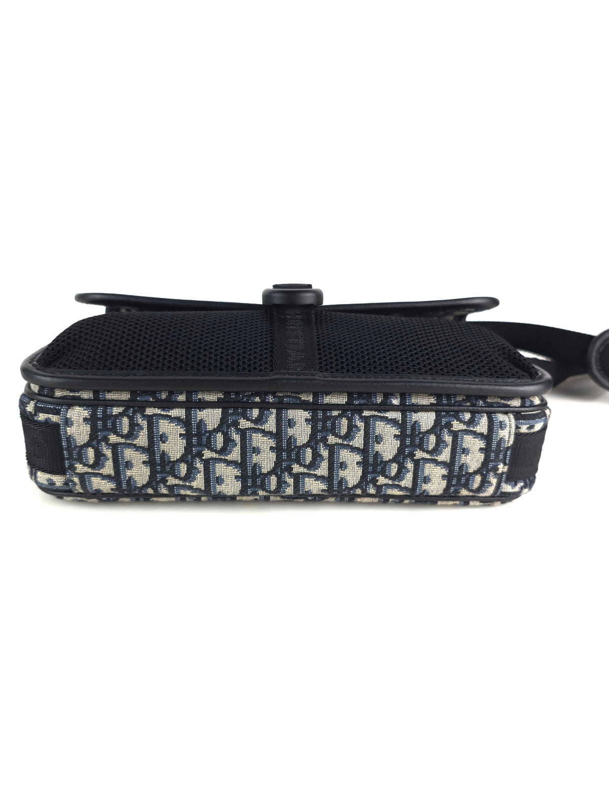 Oblique 8 Messenger Bag Crossbody Bag 1EIPO302YKY