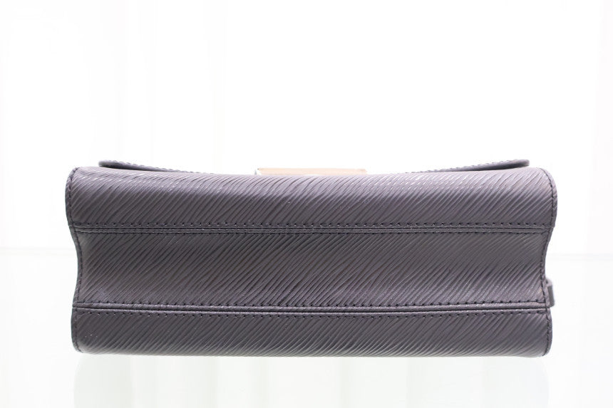 Epi Twist MM Chain Shoulder Bag M50282 Black