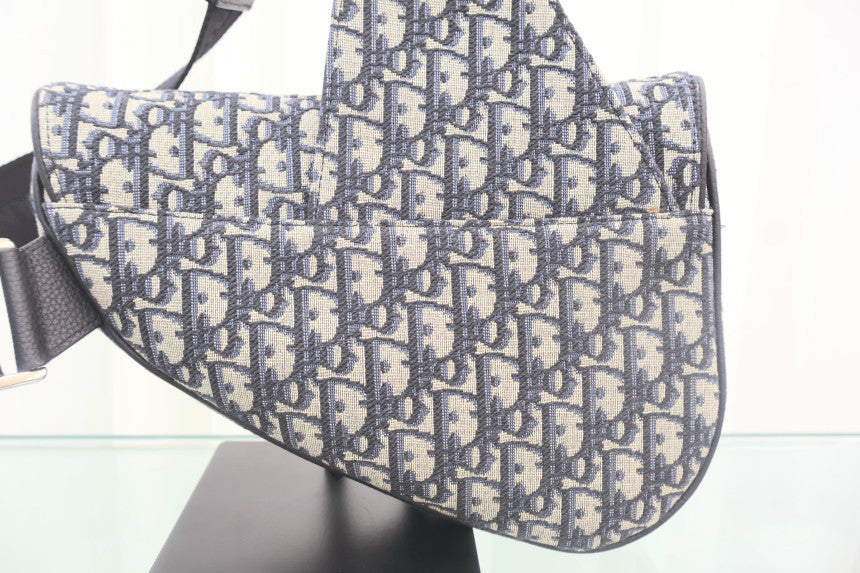 Oblique Jacquard Saddle Shoulder Bag 1ADPO093YKY H28E