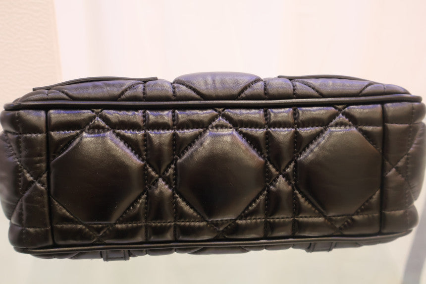 Macro Cannage Camp Bag Small Shoulder Crossbody Bag M1243BMIG_M900_TU