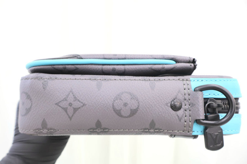 Trio Messenger Turquoise Shoulder Crossbody Bag M11648