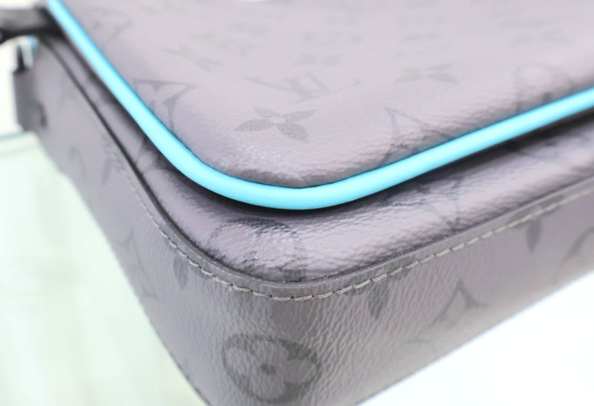 Trio Messenger Turquoise Shoulder Crossbody Bag M11648