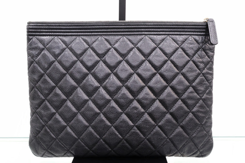 Caviar Boy Clutch New Medium A84406 Purchased at a department store