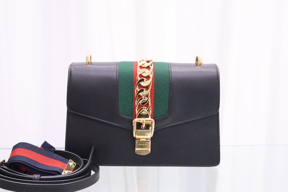 Sylvie Small Shoulder Bag 524405