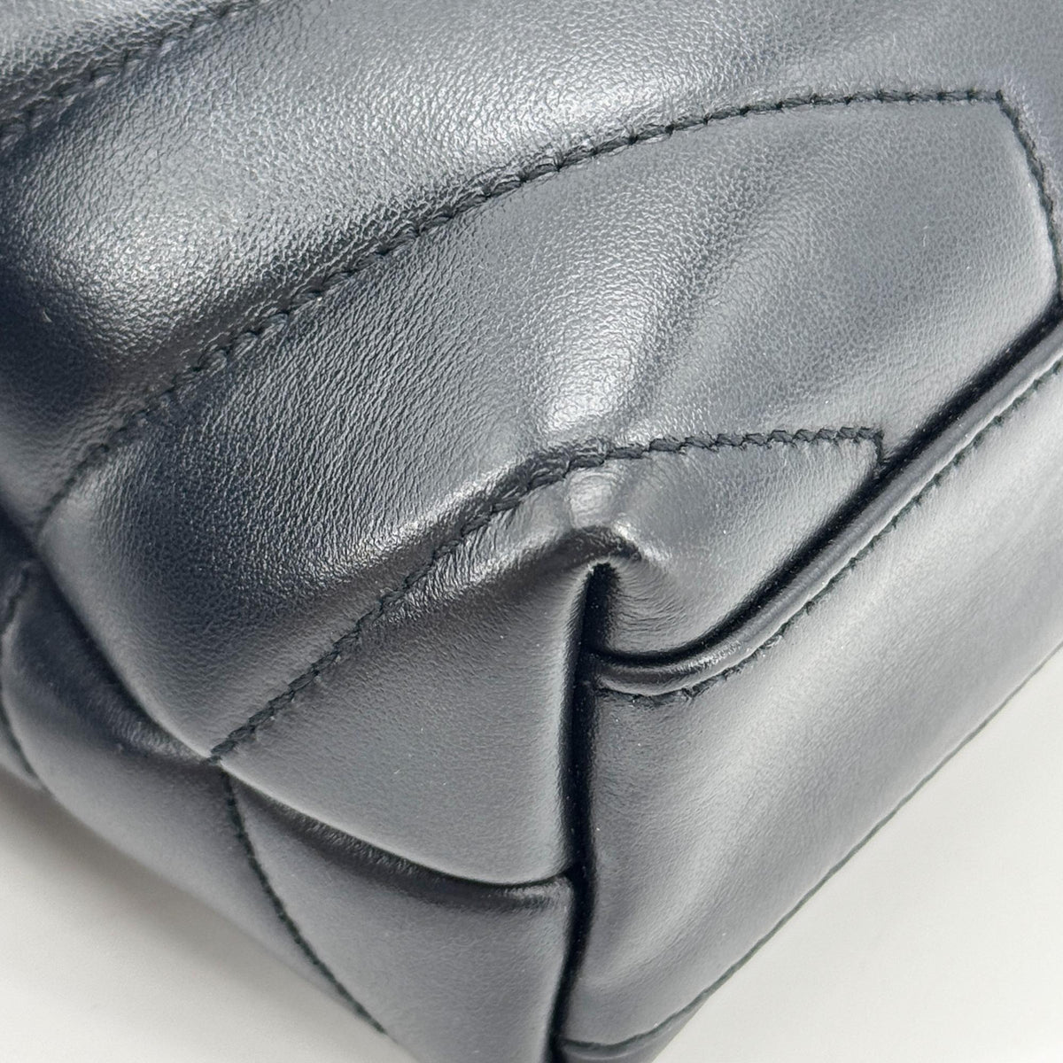 Saint Laurent Toy Lulu Crossbody Bag Black
