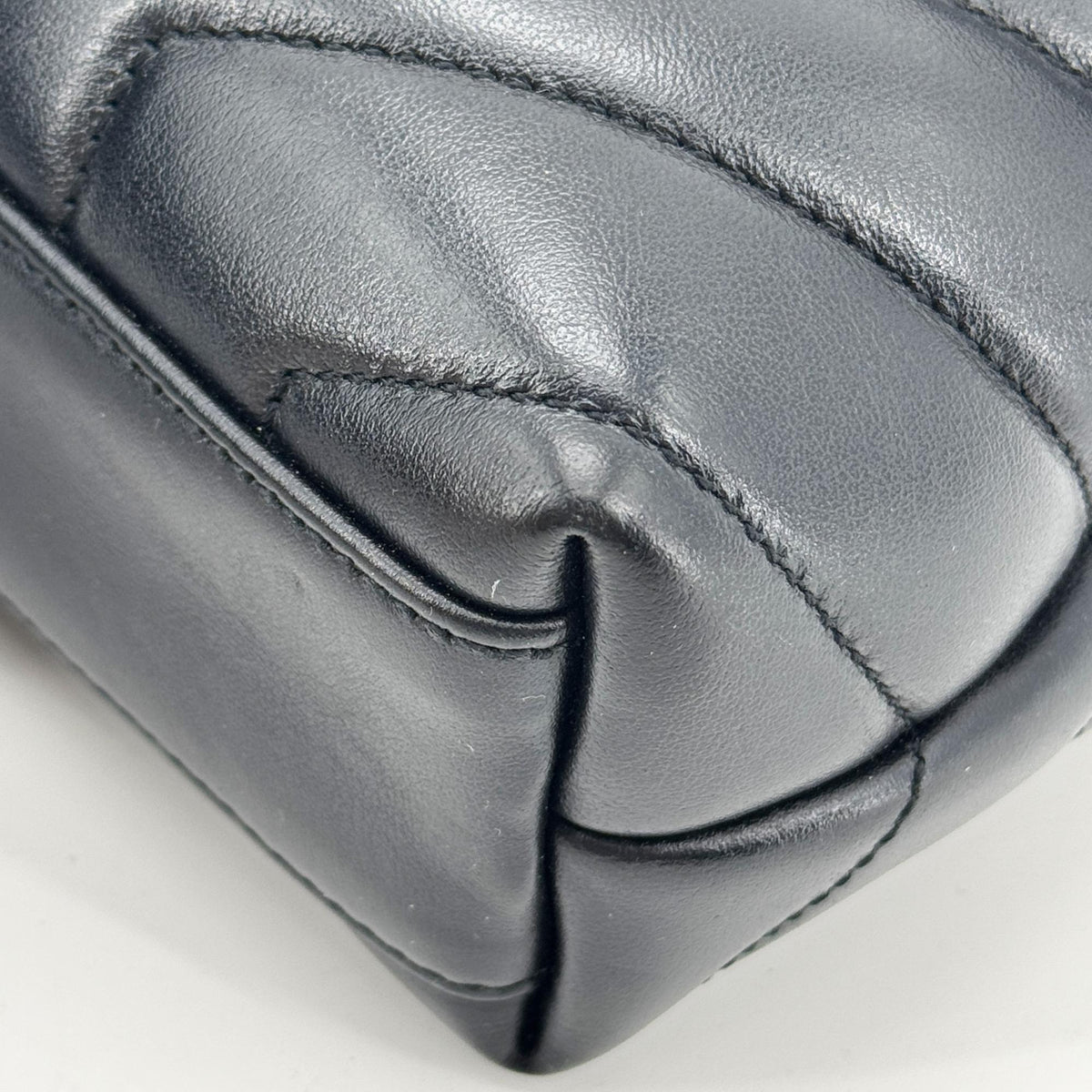 Saint Laurent Toy Lulu Crossbody Bag Black