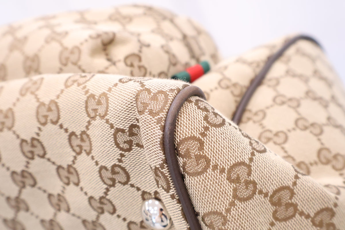 Original Medium GG Canvas Duffle Boston Bag 802095