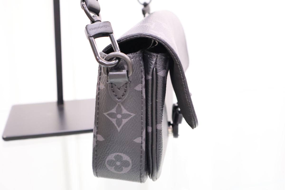 Montsouris Wearable Wallet Shoulder Crossbody Bag M83567