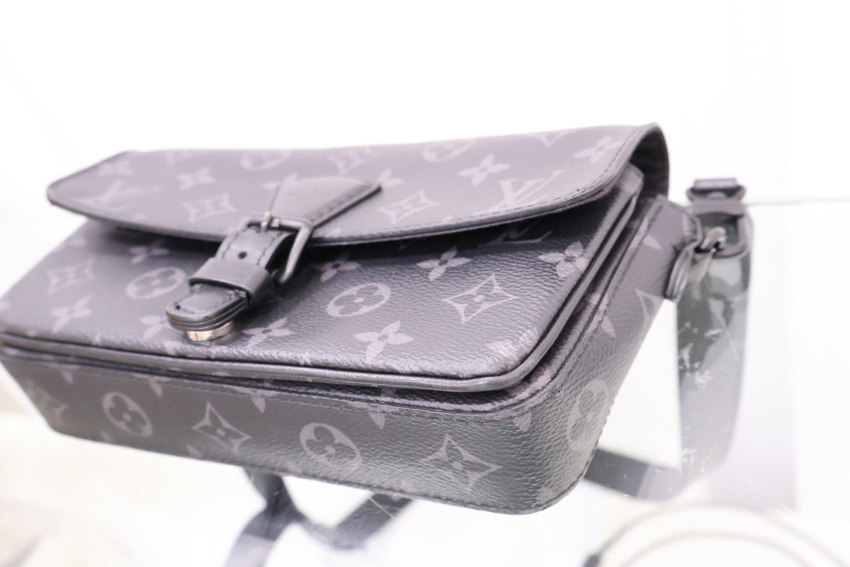 Montsouris Wearable Wallet Shoulder Crossbody Bag M83567