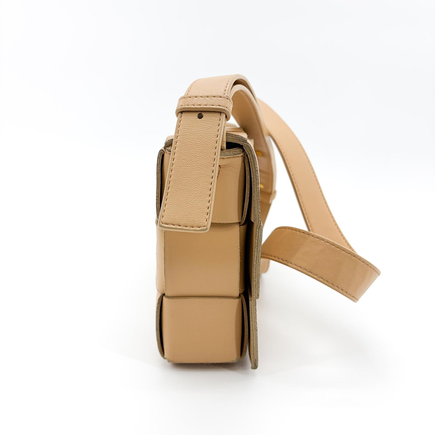 Bottega Veneta Cassette Bag Beige