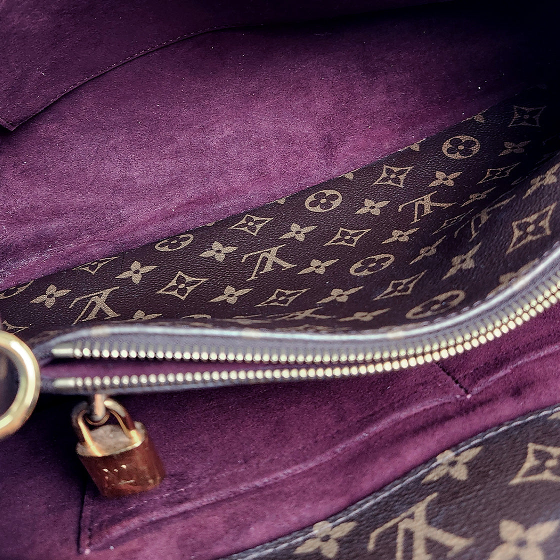 Louis Vuitton GM Monogram Canvas Montagne Tote Bag