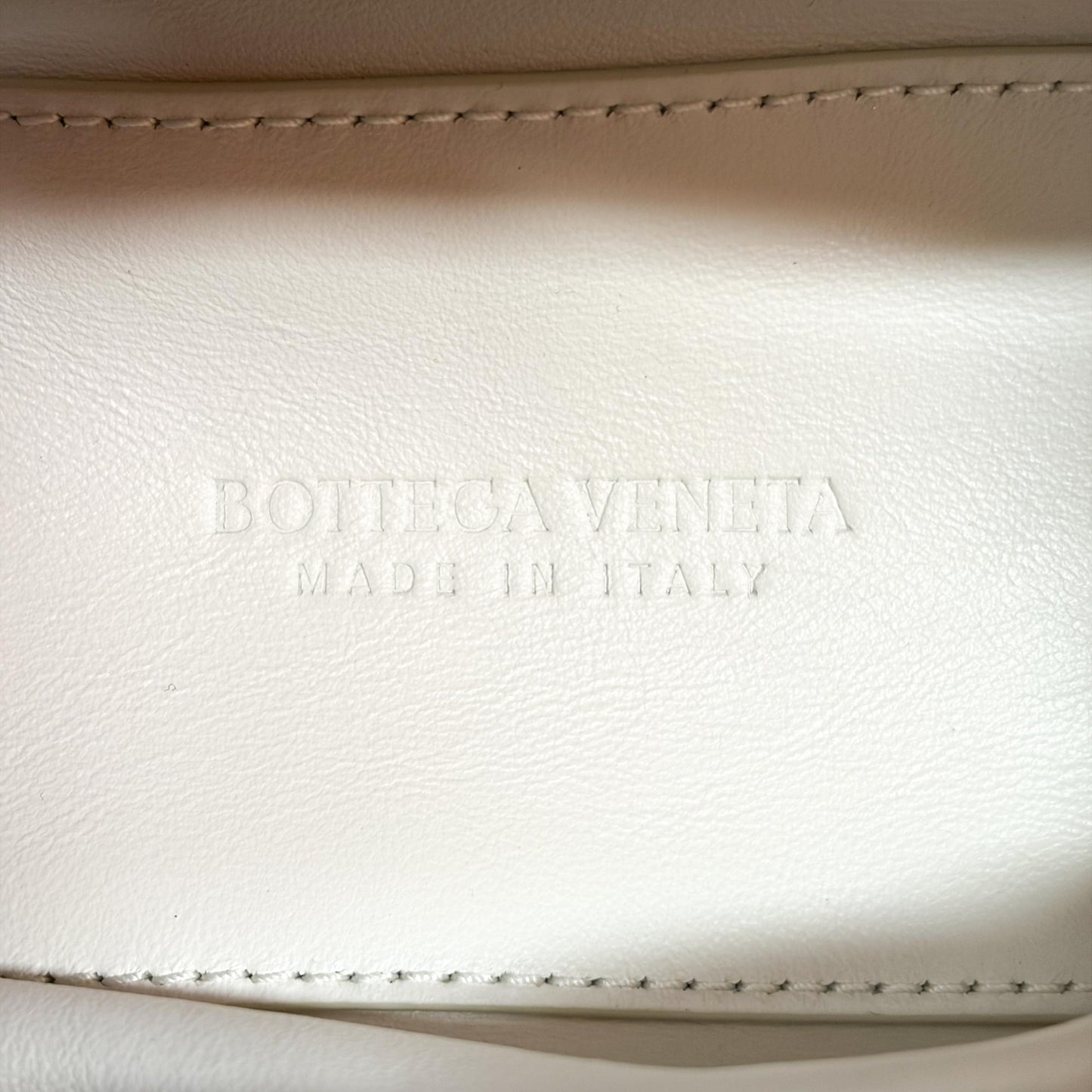 Bottega Veneta Small Point Bag Intrecciato Silk Chalk