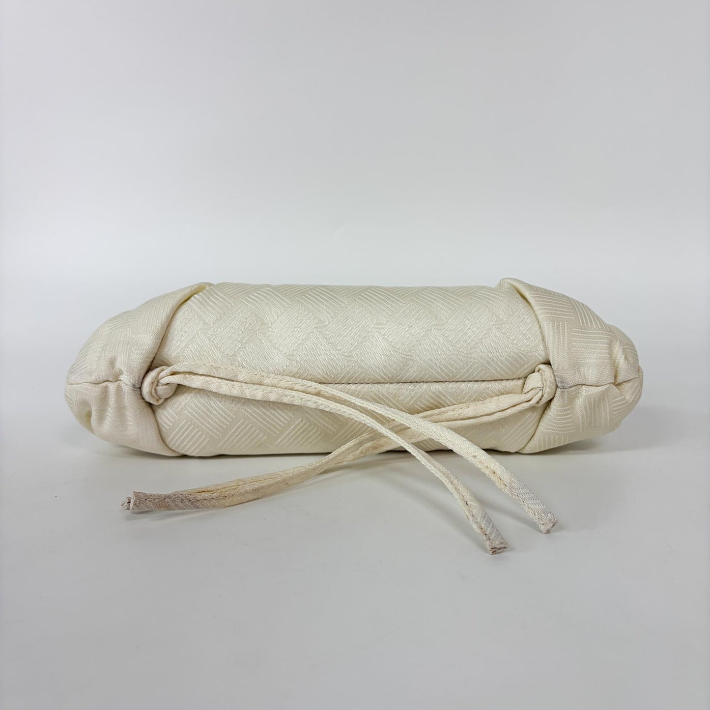 Bottega Veneta Small Point Bag Intrecciato Silk Chalk