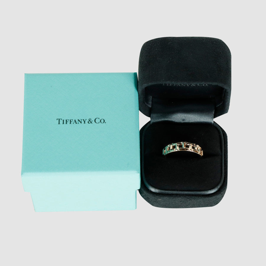 21 & Co. T True Wide Ring