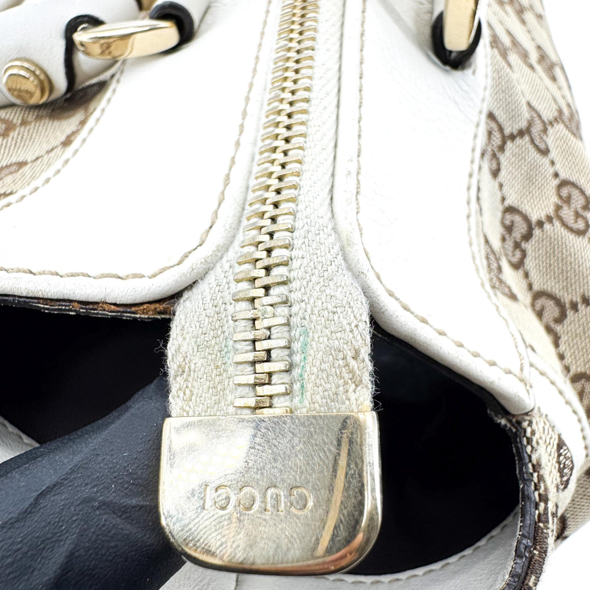 Gucci Abi D-Ring GG Canvas Medium Crossbody Bag White Beige