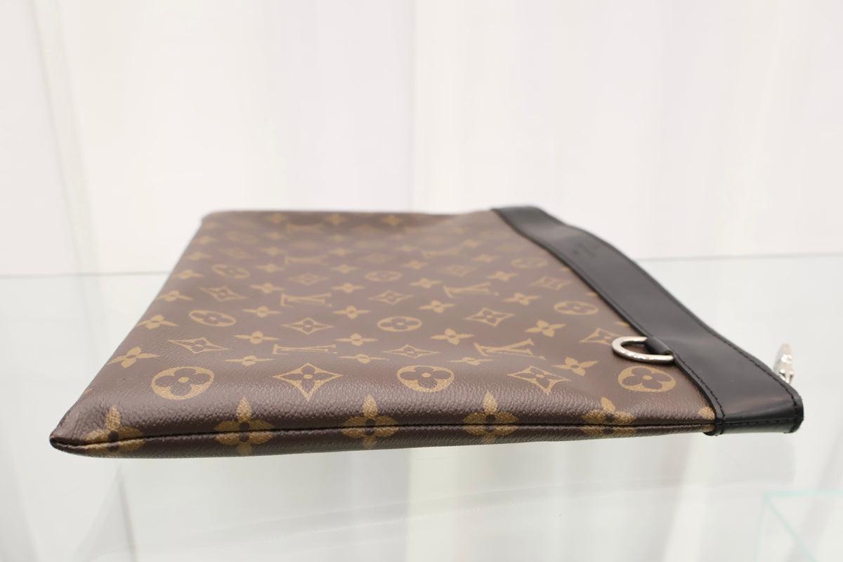 Discovery Pochette GM Clutch M69411
