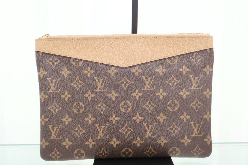 Monogram Daily Pouch Clutch Bag M64591