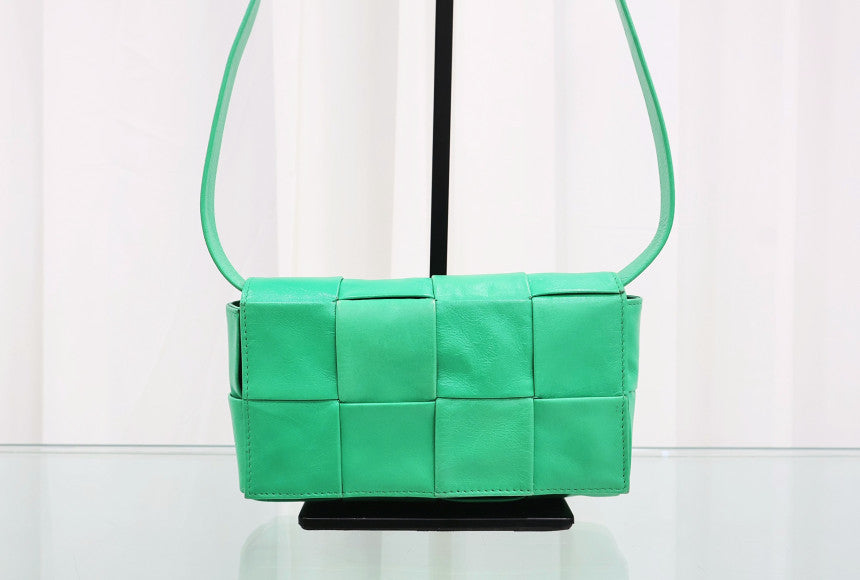 Cassette Belt Crossbody Bag 651053