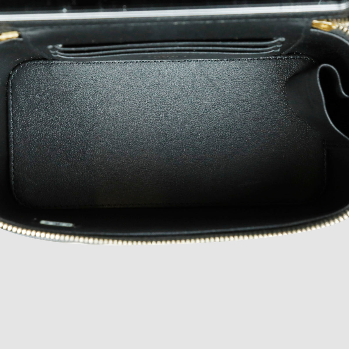 Caviar Vanity AirPods Case Shoulder Bag Crossbody Bag AP3376