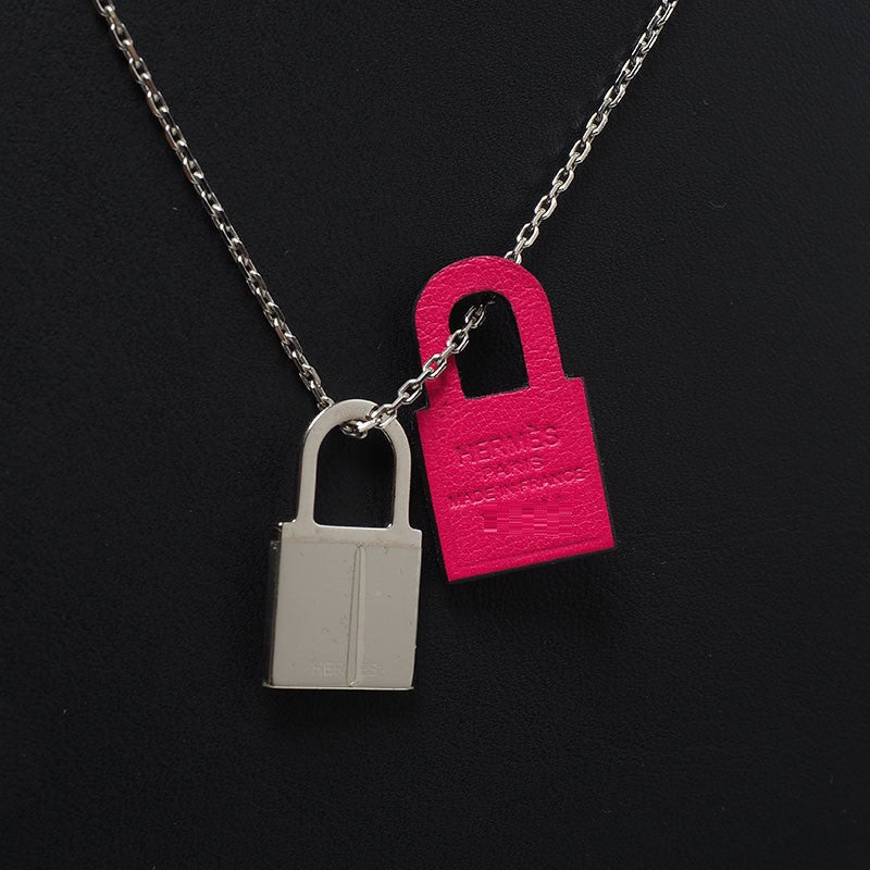 Hermès O'Kelly pendant necklace