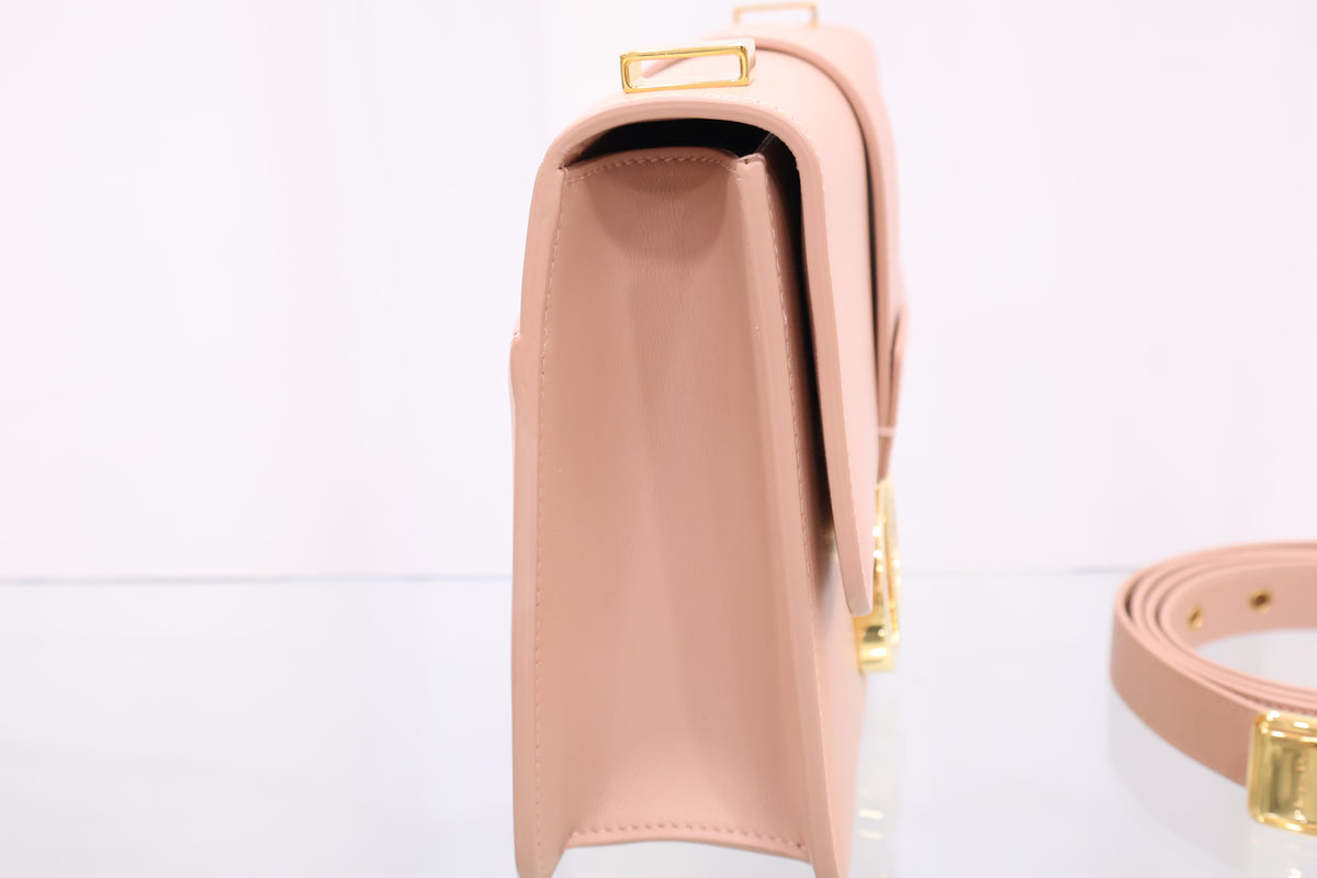 30 Montaigne Rose de Vent Shoulder Bag M9203UMOS