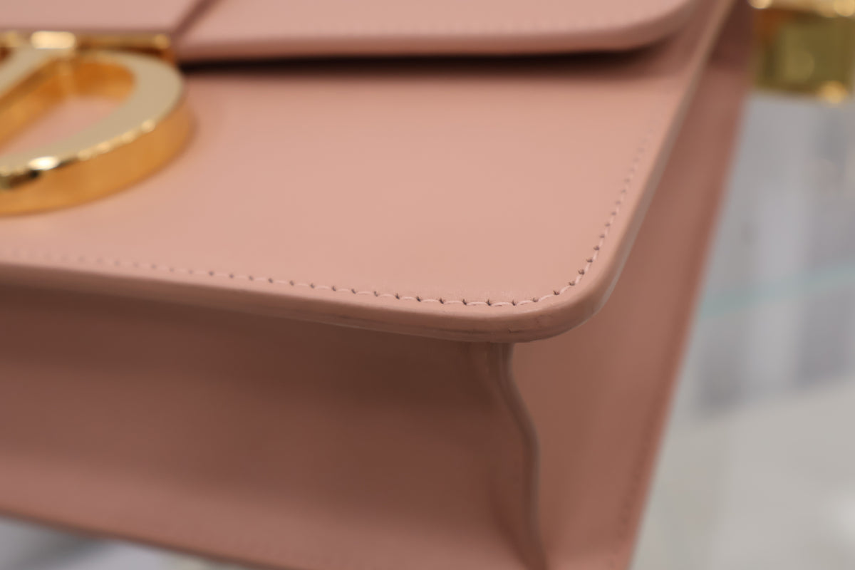 30 Montaigne Rose de Vent Shoulder Bag M9203UMOS